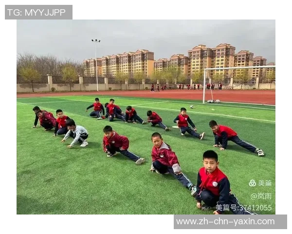 足球社团活动计划:提升团队合作与竞技水平的全面方案与实施步骤 足球社团活动计划:提升团队合作与竞技水平的全面方案与实施步骤