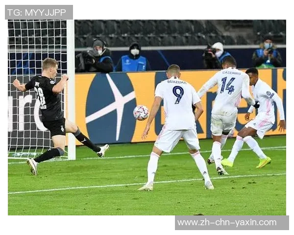 欧冠足球比赛激战正酣球迷热情高涨期待精彩对决 欧冠足球比赛激战正酣球迷热情高涨期待精彩对决